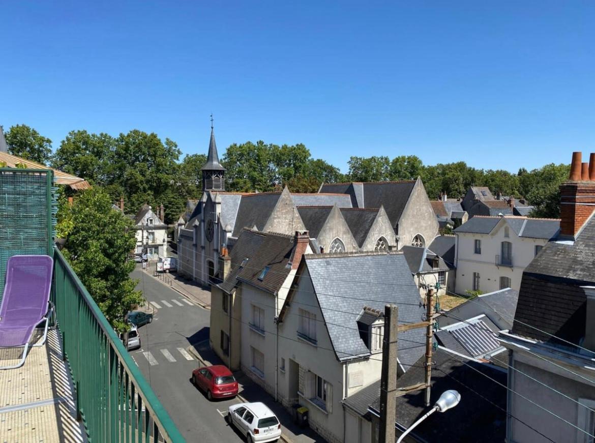 Vue Sur Les Toits De Tours Apartment Exterior photo